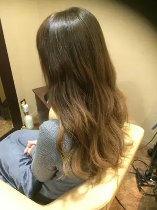 セミロング ロング カラー 辻 竜也　のヘアスタイル