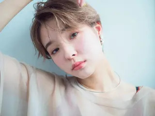 ショート カラー 水口 英里のヘアスタイル
