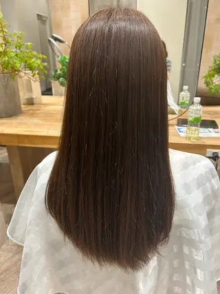 カラー 田所 あいのヘアスタイル