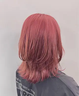 ミディアム Fan.ray店長 🌈 HIBIKIのヘアスタイル