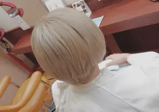 ショート カラー 平山 🌈髪質改善🌈のヘアスタイル