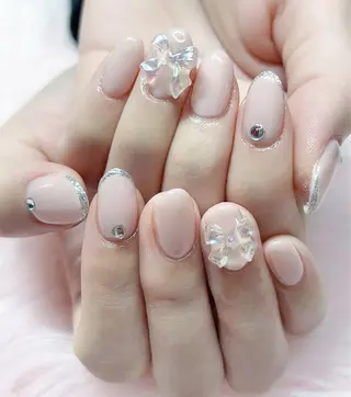 ネイル MoonNail ユリ🌸のネイルデザイン