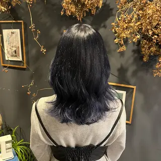 ミディアム カラー 岸本 まほのヘアスタイル