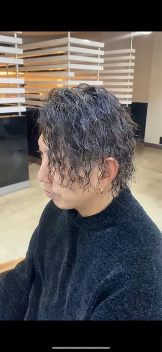 ミディアム パーマ ヘアアレンジ メンズ 烏山 達也のヘアスタイル