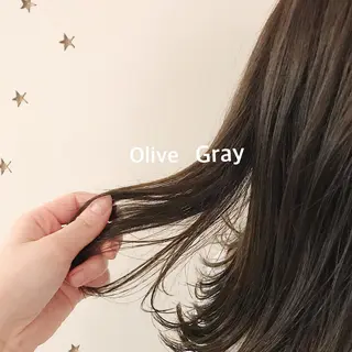 ミディアム カラー 市川 千夏のヘアスタイル