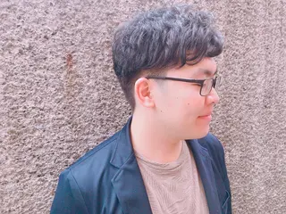 ショート カラー パーマ ヘアアレンジ メンズ ちこ .のヘアスタイル