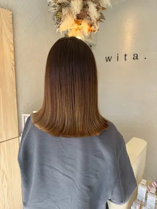ミディアム カラー 蟹江 聡太✨レイヤーカットのヘアスタイル