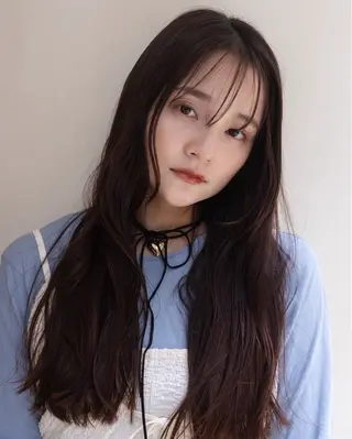 ロング 古畑 愛美のヘアスタイル