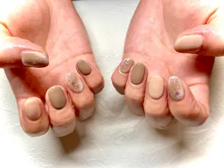 ネイル 岡本 優子のネイルデザイン