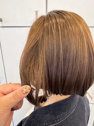 ミディアム 古澤 あかねのヘアスタイル