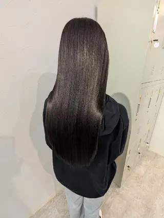 セミロング カラー 髪質改善.縮毛矯正 ×韓国ヘアyukiのヘアスタイル