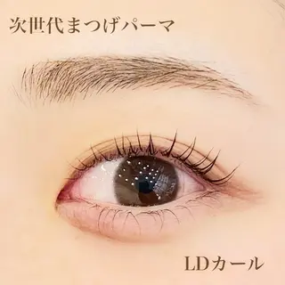 マツエク・マツパ WHITE EYE 🦋松島の眉毛・アイブロウイメージ