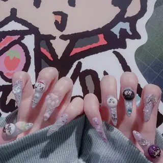 ネイル ユカ‎𖤐y2k/ 堺筋本町/心斎橋のネイルデザイン