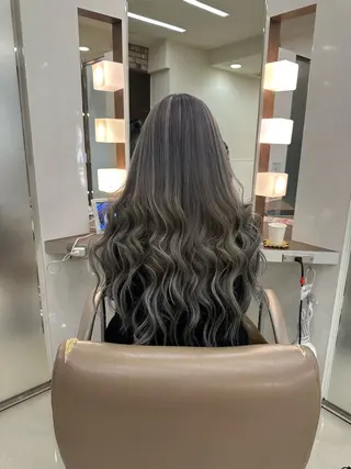 メンズ特化シャドウパ ーマラウンドマッシュのヘアスタイル