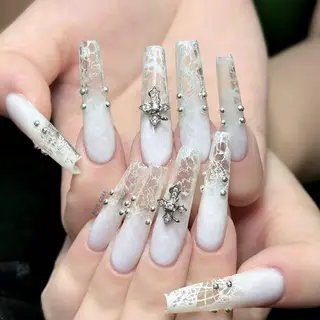ネイル BLUE CORAのネイルデザイン