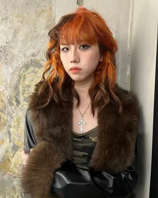 セミロング カラー ヘアアレンジ 原宿・デザインカラー YUI🤍ྀིのヘアスタイル