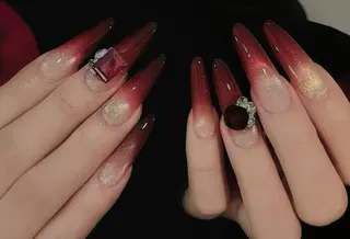 ネイル Pure&Rich Nailのネイルデザイン