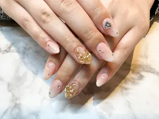 ネイル Bianca栄店 みさとのネイルデザイン