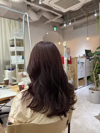 ミディアム 段野吾颯 ／ベージュカラーのヘアスタイル