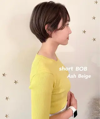 ショート カラー 市川 千夏のヘアスタイル