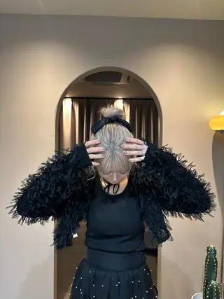 ロング カラー 色素薄めカラー o___mioのヘアスタイル