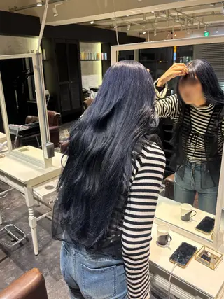 ロング カラー レイヤー sala 推しカラー職人🎀のヘアスタイル