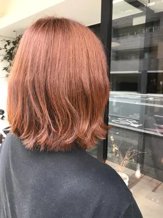 カラー やまもと すぐるのヘアスタイル