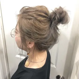 ミディアム カラー パーマ ヘアアレンジ 顔周りカット・相談 レイヤーも◎しずくのヘアスタイル