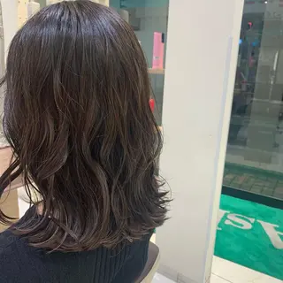 セミロング カラー ヘアアレンジ 小白井 由美のヘアスタイル
