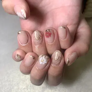 ネイル FIORITURA aiのネイルデザイン