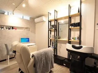 ラヴィエベル 田牧のヘアスタイル