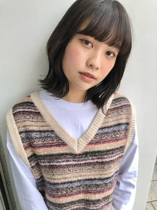 ミディアム 東 みのりのヘアスタイル
