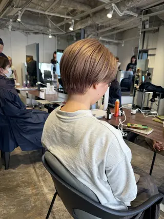 ショート 大迫 江梨のヘアスタイル