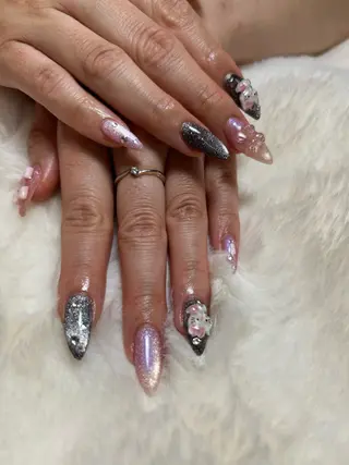 ネイル AZUR N&eyelashのネイルデザイン