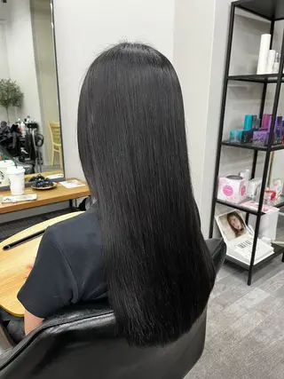 ロング カラー 坂井 内飛のヘアスタイル