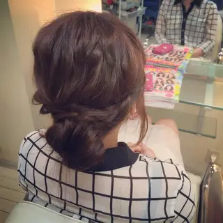 ヘアアレンジ 柳澤 興輝のヘアスタイル