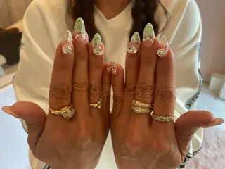 ネイル ♡ビジュール♡ NAIL &まつ毛のマツエク・マツパデザイン