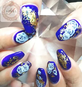 ネイル Nail Salon Y.BINELのネイルデザイン