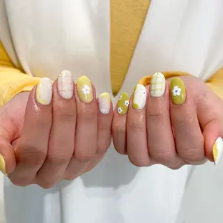 ネイル LILY立川 MIZUKIのネイルデザイン