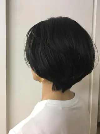 ショート カラー honey & miel所属・清水 早織のヘアスタイル