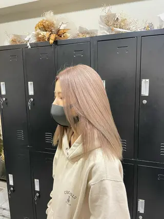 ミディアム カラー パーマ ヘアアレンジ メンズ キッズ ネイル マツエク・マツパ 切りっぱなしヘアボブ ミディアムヘアRYOのヘアスタイル