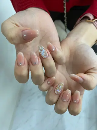 ネイル HIKARI 4uまつ毛ネイルのネイルデザイン