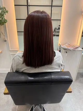 セミロング カラー Queens Yukikoのヘアスタイル