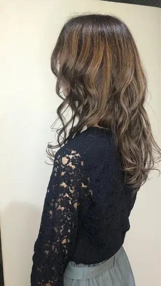 セミロング カラー ☘️当日OK☘️ 鍋島直大のヘアスタイル