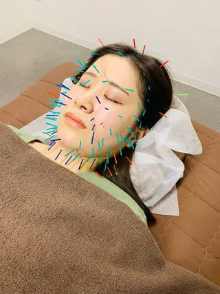 NO.10 整骨院のエステ・リラクイメージ