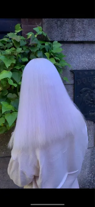 ロング カラー れい🫧 ハイトーン特化のヘアスタイル