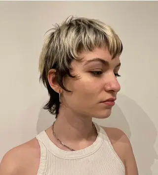 ショート メンズ 吉田一輝 外国人パーマのヘアスタイル