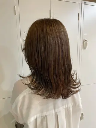 ミディアム 透明感ベージュカラー yumekaのヘアスタイル