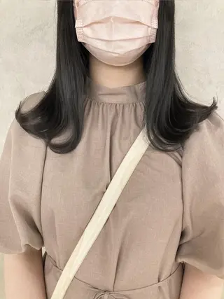 セミロング カラー スキバサミを使わない カット🌼唯🌼のヘアスタイル