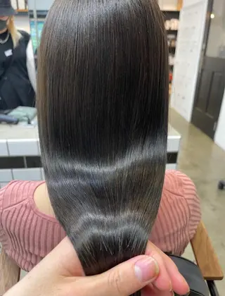 ロング カラー ヘアアレンジ 🌈本物の髪質改善 森田涼平のヘアスタイル